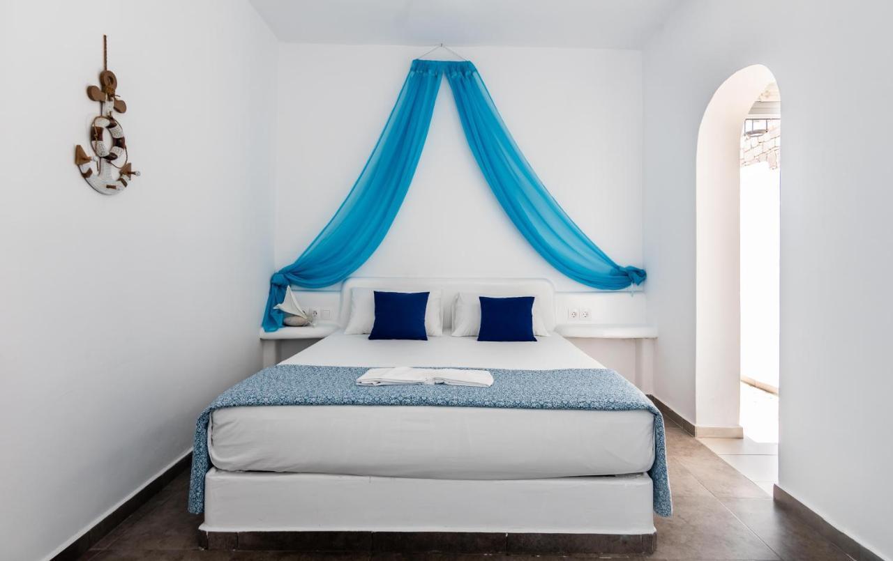 Alexandros Village 3* Adamantas (Milos)